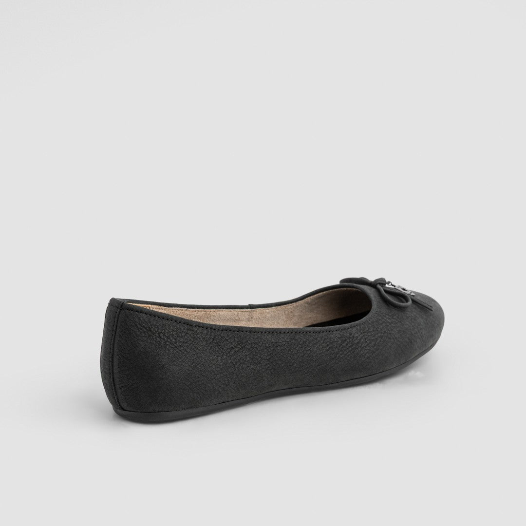 Aria All Black women's waterproof flat – image 5