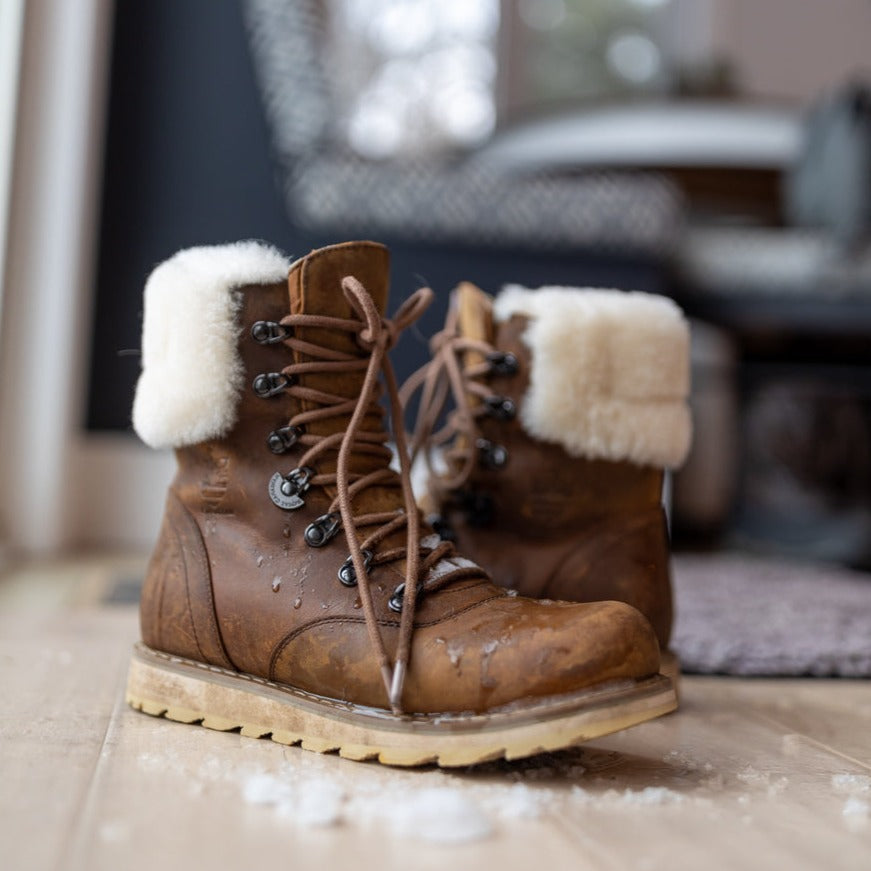 Cambridge Sunset Wheat women's winter boot – image 4