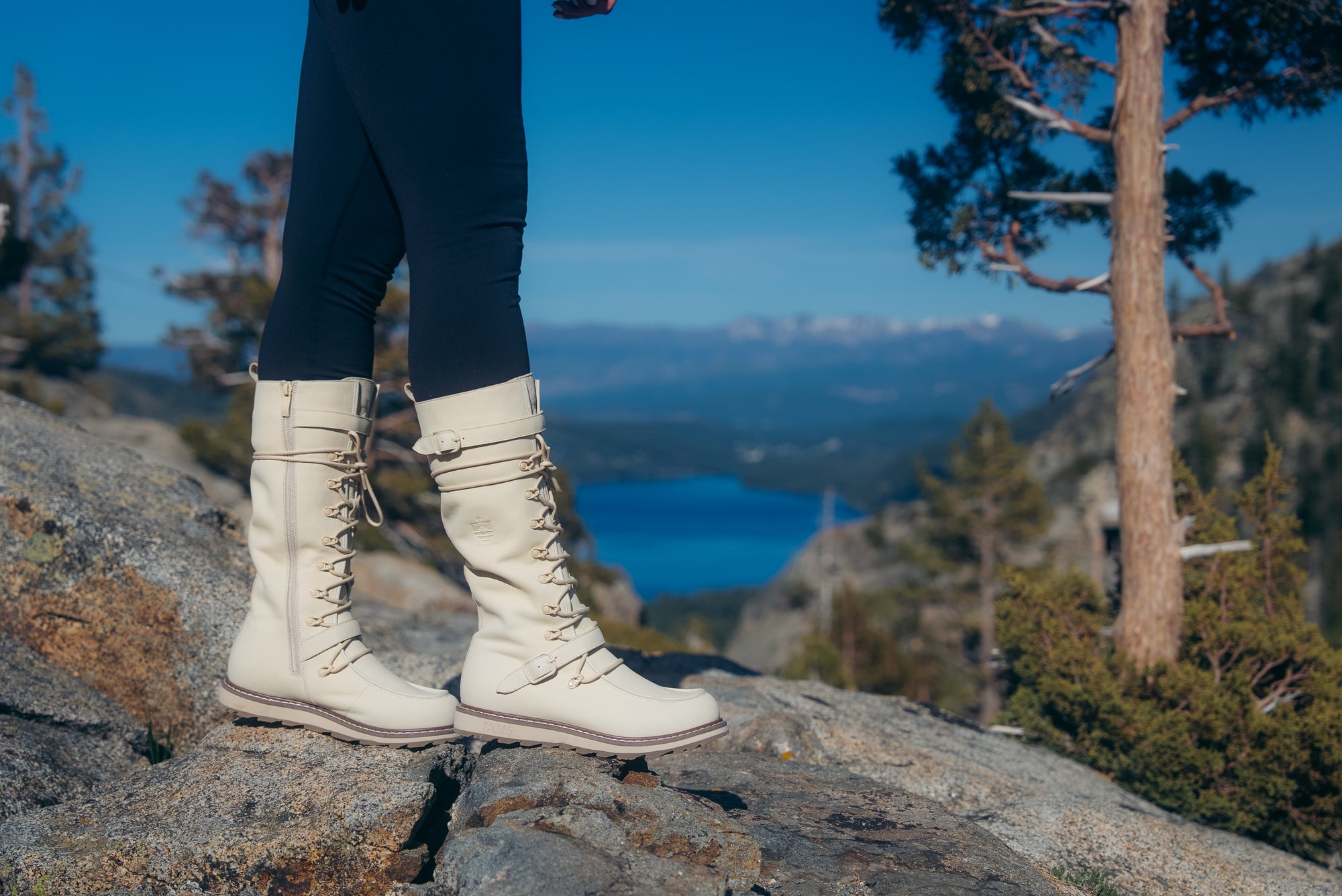 Laval Pale Ale White women's tall High Street boot – image 3