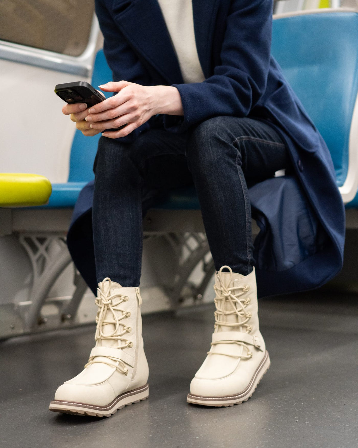 LAURENT in Pale Ale White on a commuter train
