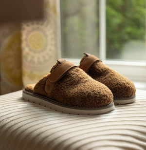 ELLA | Women's Slipper Caramel