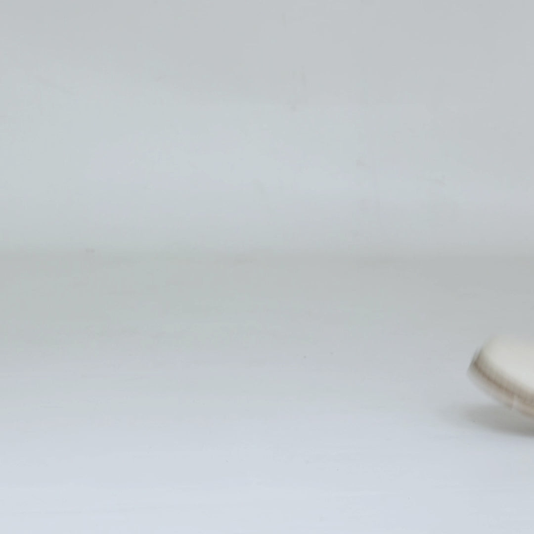 Leora Pale Ale White women's High Street boot – video